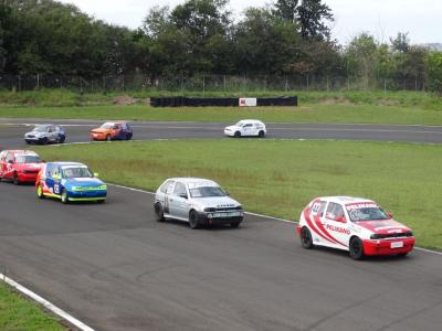 Lupatini Motorsport fez boas corridas em Londrina