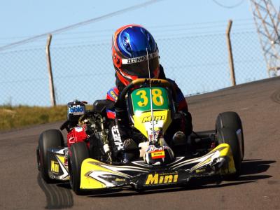 Cascavel já vive o clima da final do Paranaense de Kart