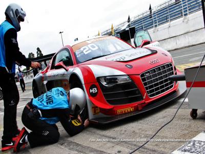 Quebra de câmbio tira irmãos Ebrahim da primeira corrida da GT3