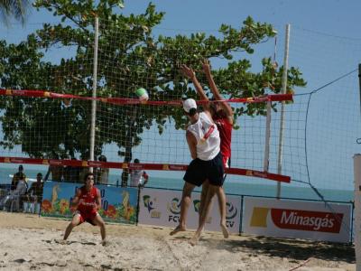 Toledanos buscam classificação para o Vôlei de Praia Nacional