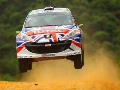 Kris Meeke vence o Rally Internacional de Curitiba