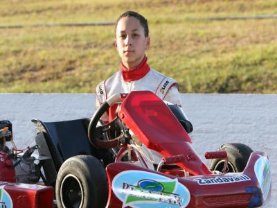 Zandavalli vence a categoria Júnior Menor no Paranaense de Kart