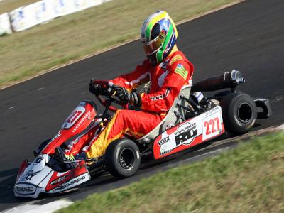 Pedro Lima faz a quinta pole de Goiás na Copa Brasil de Kart