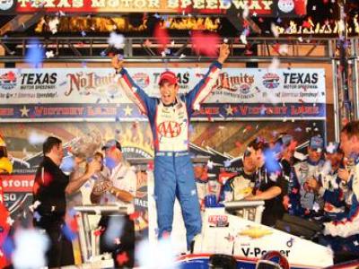 Helinho vence F-Indy no Texas e Kanaan chega em terceiro