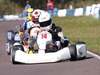 Paranaense de Kart começa com bom nível em Guarapuava