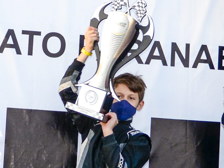 Toniolo conquista o título de vice-campeão Paranaense de Kart