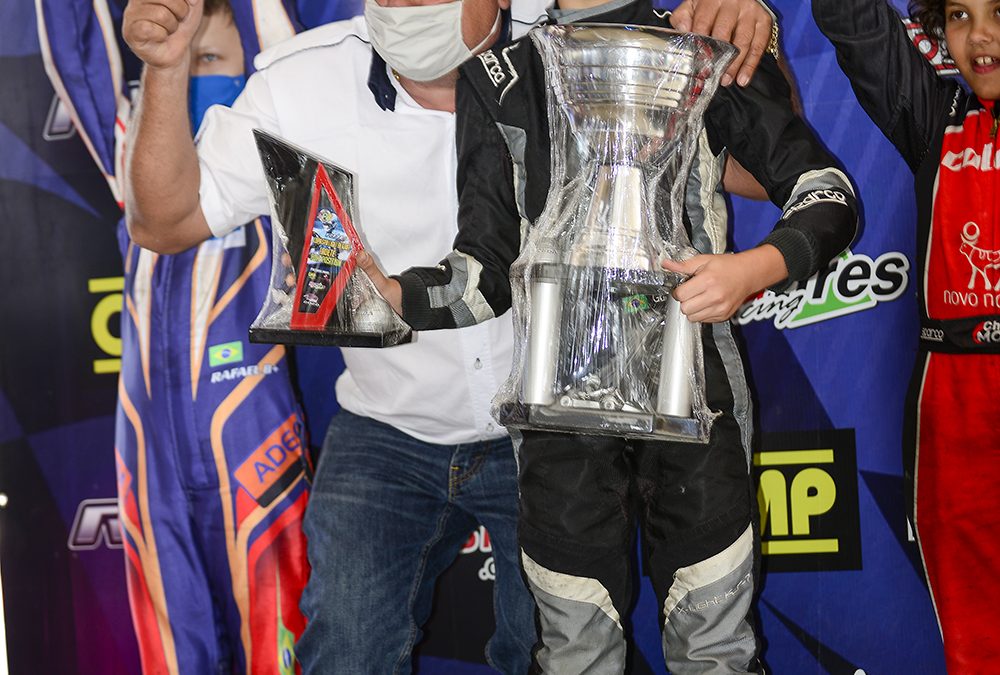 Guki Toniolo é campeão da categoria Cadete na Copa SPR Light 2020