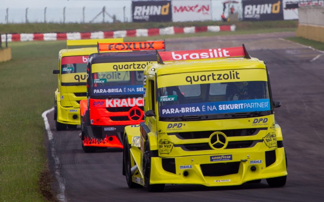 Pilotos da FF Motorsport marcam pontos na abertura da Copa Truck