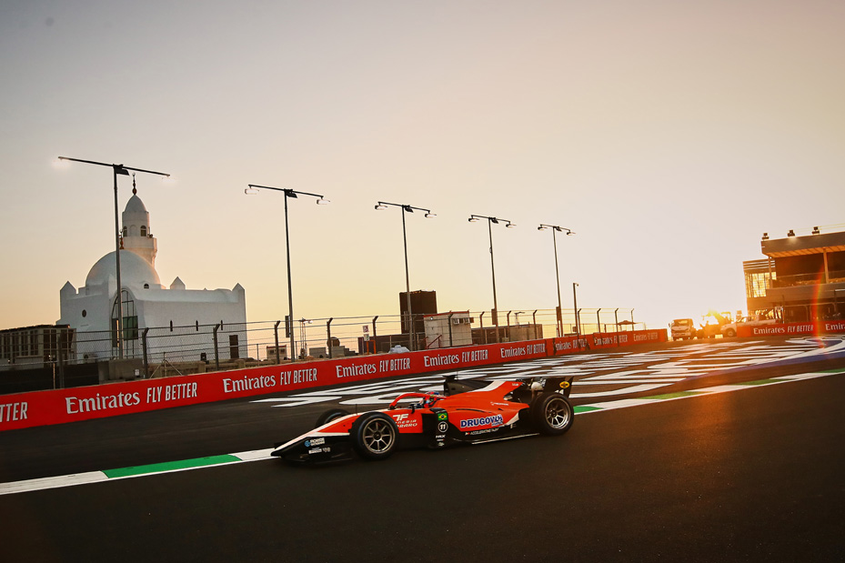 Felipe Drugovich é o pole position da Fórmula 2 na Arábia Saudita