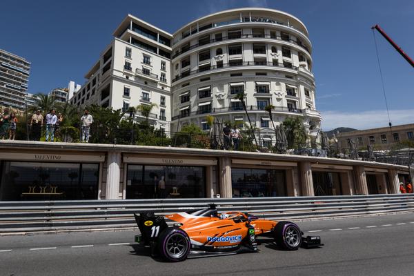 Felipe Drugovich larga na pole position na Fórmula 2 em Mônaco