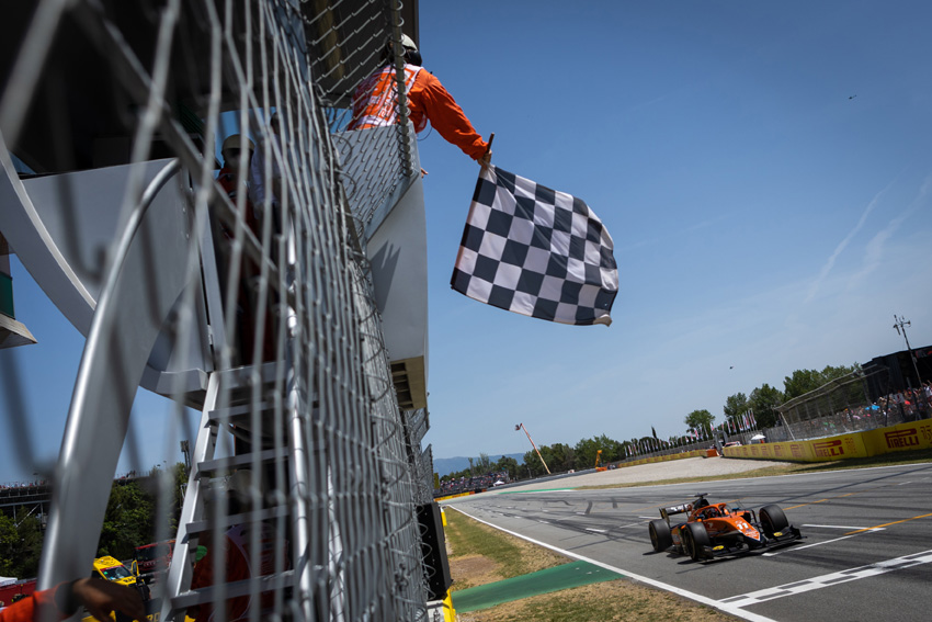 Com duas vitórias na Espanha, Felipe Drugovich lidera o Mundial de Fórmula 2