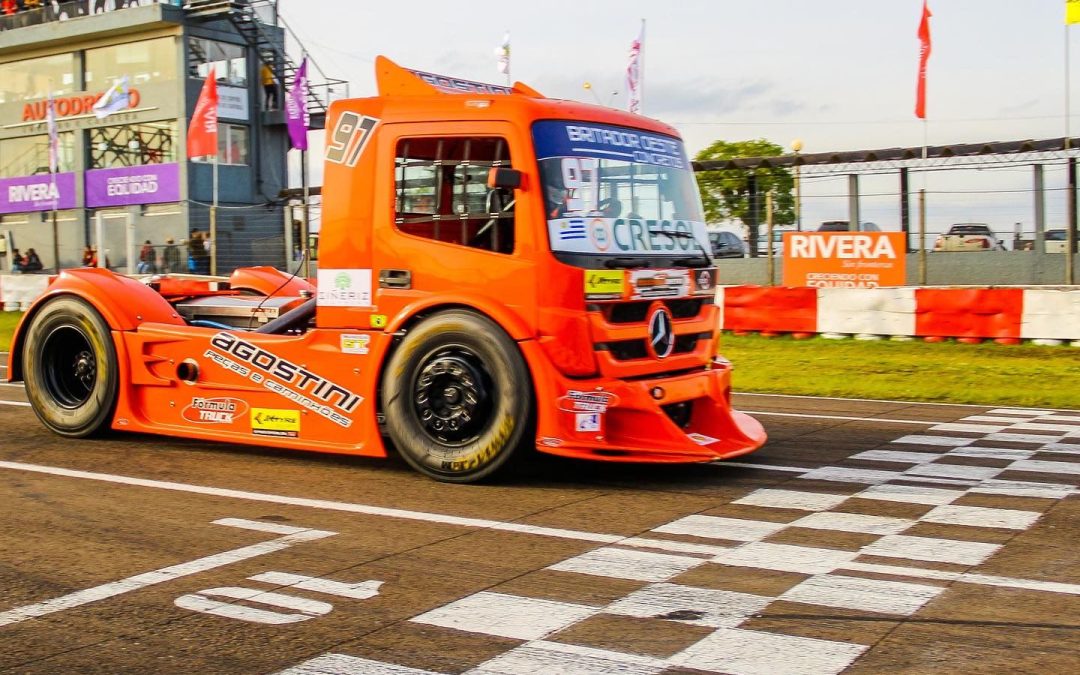 Rogério Agostini e Rafael Fleck largam na 1ª fila da Formula Truck no Uruguai
