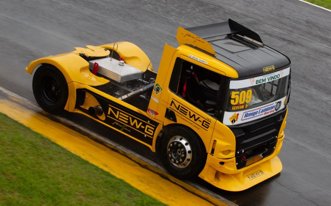 Fórmula Truck tem 4 estreantes e Muffato na frente em Londrina