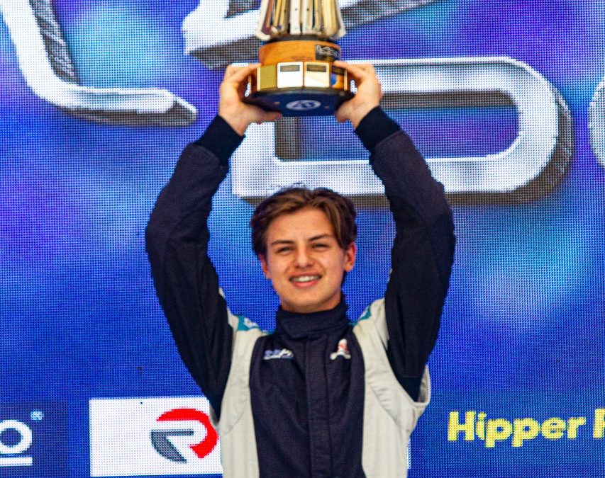 Erick Schotten é campeão da Fórmula Delta em sua temporada de estreia no automobilismo