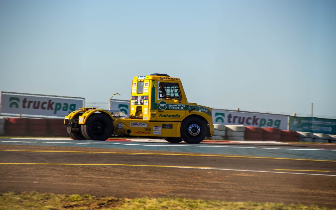 Rafael Fleck faz o melhor tempo da F-Truck no 1º dia de treinos no Uruguai