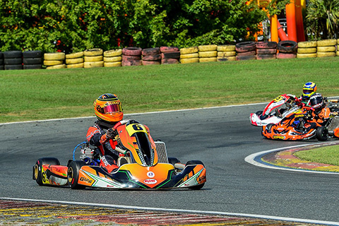 Guilherme Moleiro é vice-campeão da categoria Júnior Menor no Sul-Brasileiro de Kart