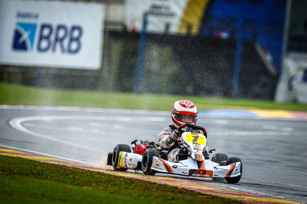 Pedro Campos inicia a disputa pelo título em duas categorias na Copa Brasil de Kart