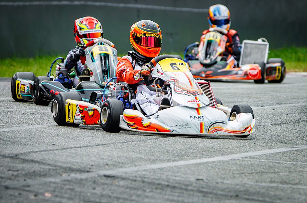 Com a costela machucada, Moleiro é campeão do 2º turno da Copa São Paulo Light de Kart