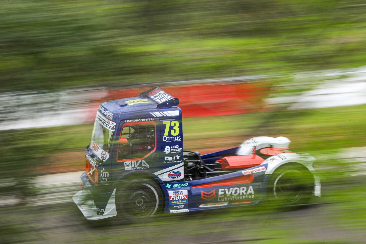 Beto Monteiro conquista três pódios na Copa Truck em Tarumã com a