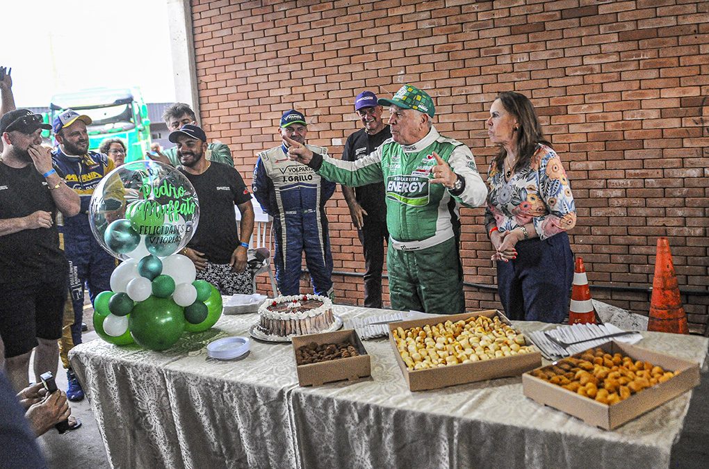 Muffato comemora 84 anos com pole na Fórmula Truck em Campo Grande