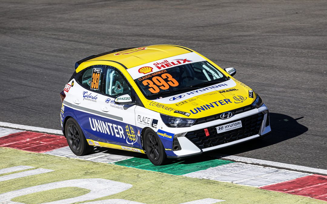 Harmuch vence a categoria Super Máster na Corrida 1 da Copa HB20 em Cascavel