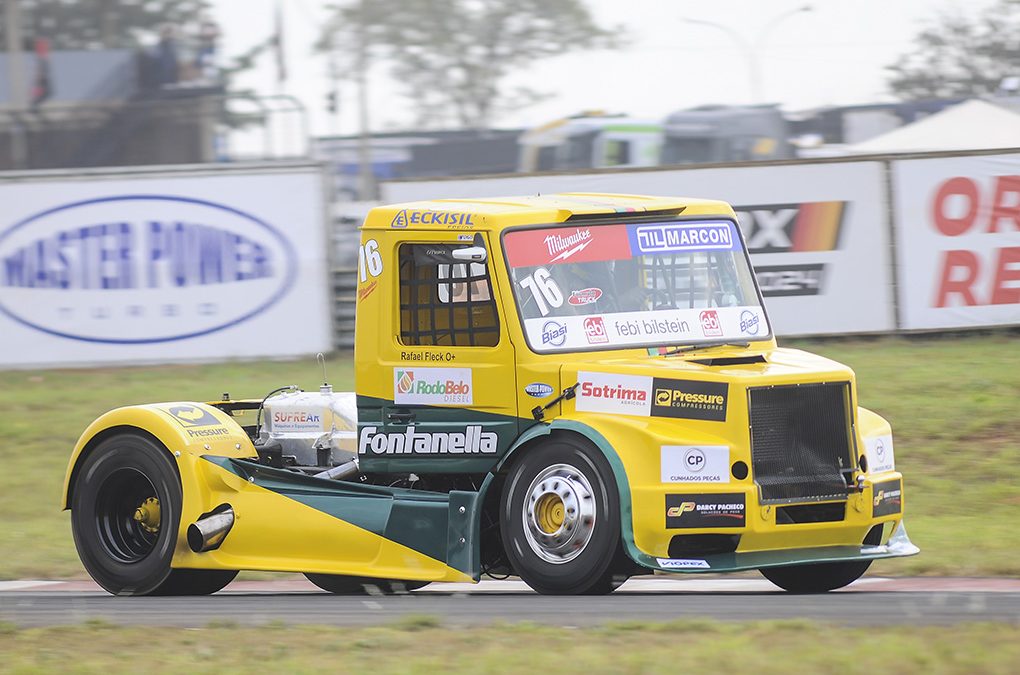 Fórmula Truck retorna a Guaporé com equilíbrio nas duas categorias