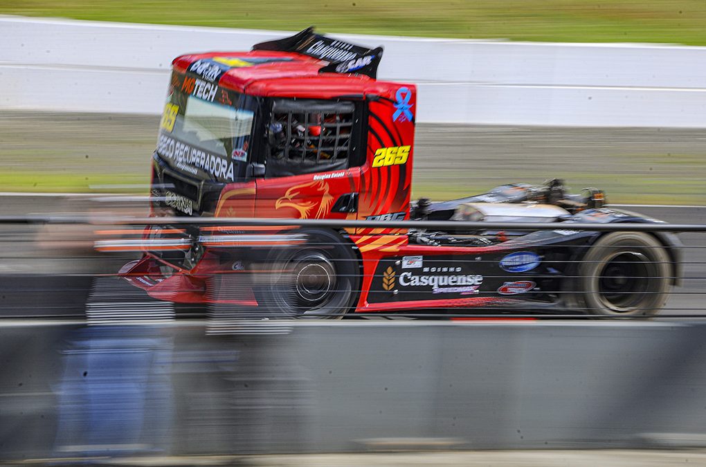 Douglas Collet é o pole position da categoria F-Truck no Tarumã