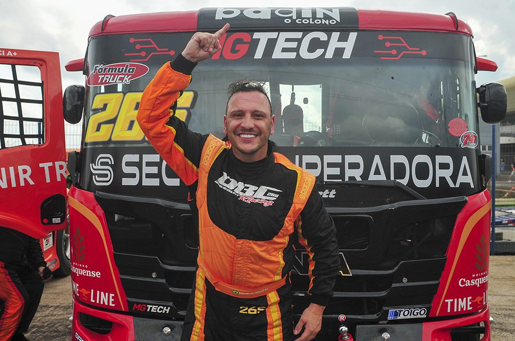 Douglas Collet é pole position da categoria F-Truck na Fórmula Truck em Cascavel