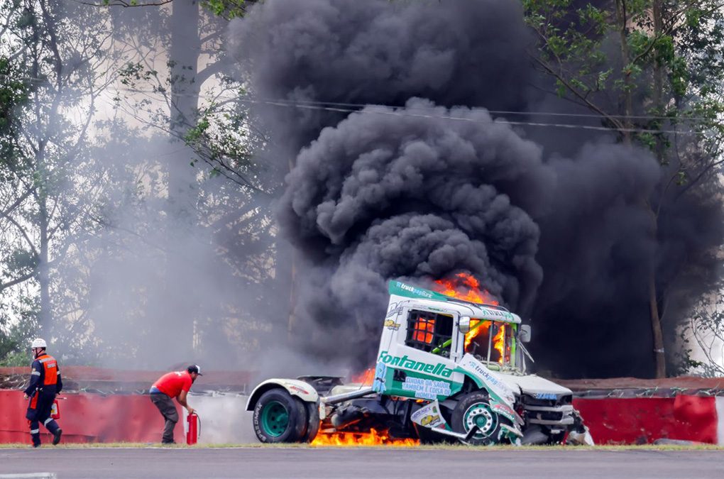 Túlio Bendo é o melhor da Fórmula Truck a sexta-feira no Autódromo do Tarumã